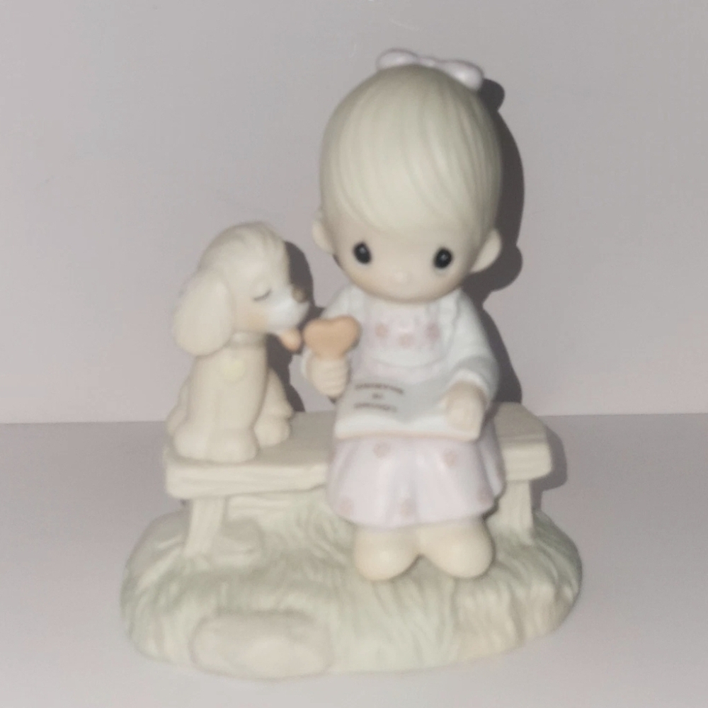 Vintage Enesco 1979 Precious Moments Figurine Loving Is Sharing E-3110/G